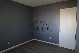 419 W Friendly Cir in Eyota, MN - Building Photo - Building Photo