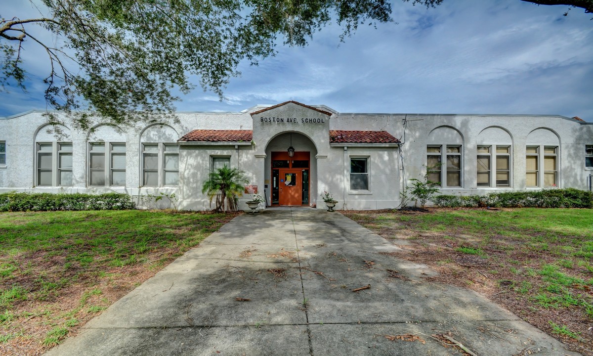 BOSTON AVENUE SCHOOL in DeLand, FL - Building Photo