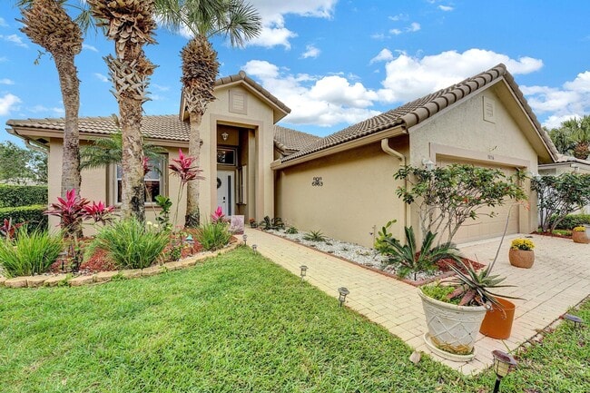 9056 Bay Harbour Cir
