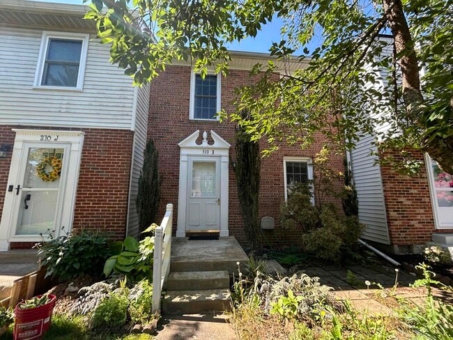 property at 310 S 11th St