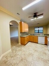 7531 Bristol Cir in Naples, FL - Building Photo - Building Photo