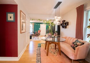 40 Brattle St in Arlington, MA - Foto de edificio - Building Photo