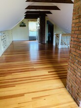 984 Chestnut St, Unit 2 in Newton, MA - Foto de edificio - Building Photo