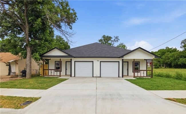 property at 704 Norris Ave