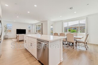 5390 Clauzetto Wy in Antioch, CA - Building Photo - Building Photo