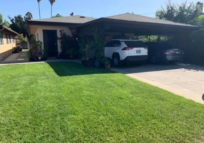 property at 1666 Whitton Ave