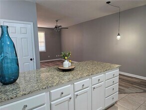 31 Corinth Rd in Cartersville, GA - Foto de edificio - Building Photo