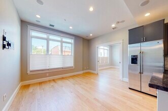115 B St in Boston, MA - Building Photo - Building Photo