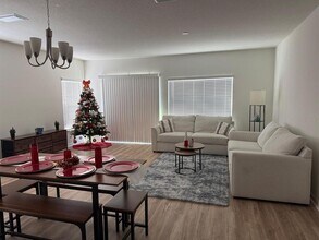 9348 Westside Hls Dr in Davenport, FL - Building Photo - Building Photo