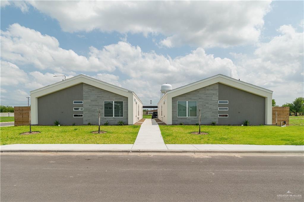 2509 Mockingbird Rd in Weslaco, TX - Building Photo