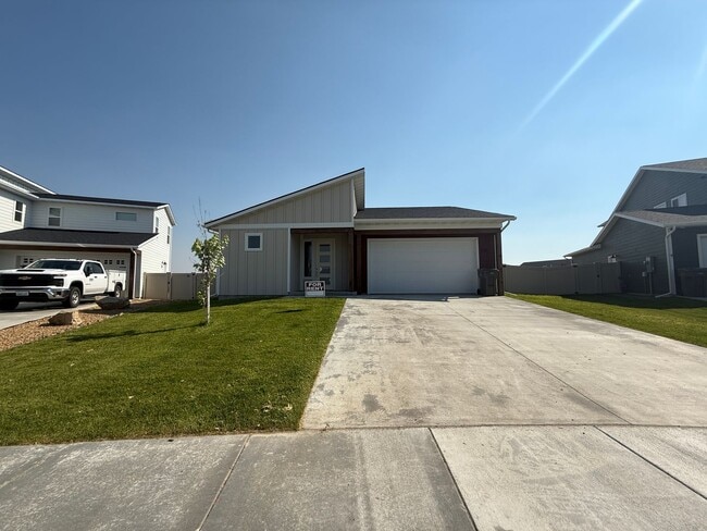 226 Kinross Ct in East Helena, MT - Building Photo - Building Photo