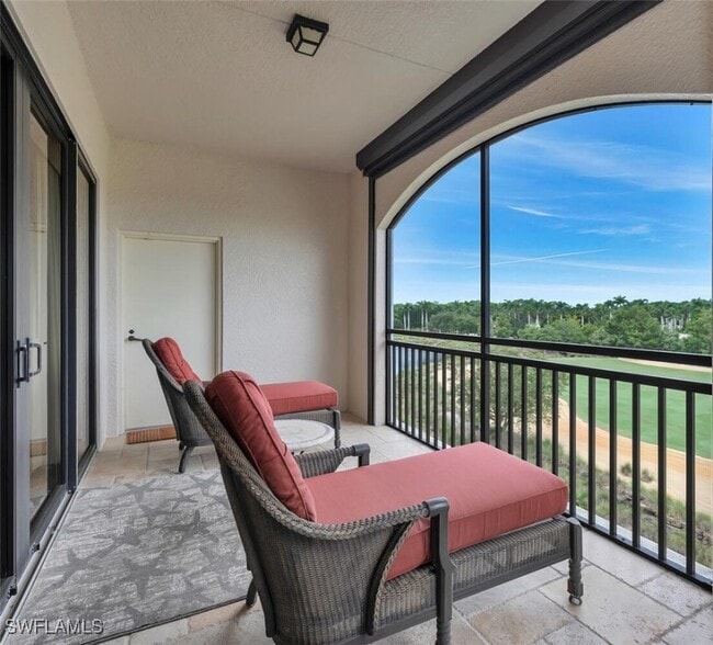 property at 2543 Marquesa Royale Ln