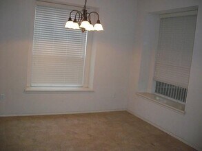 2103 Keepsake Dr in Austin, TX - Building Photo - Building Photo