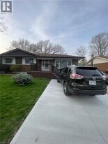 51 Burness Dr in St Catharines, ON - Building Photo