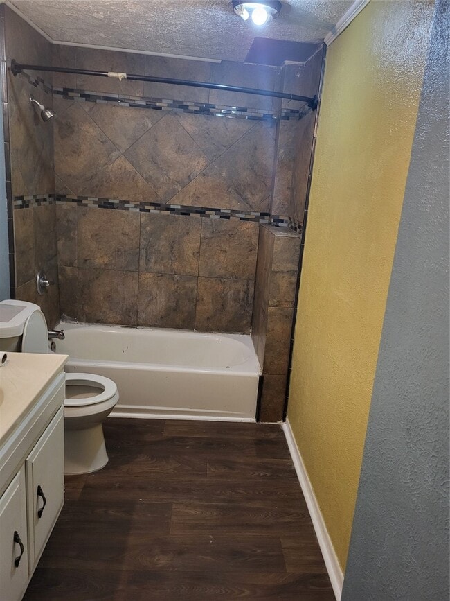 property at 4401 Ave Q 1/2