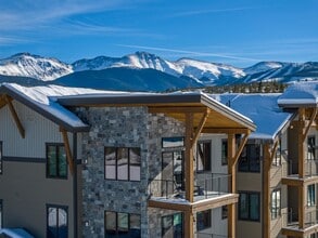 18 Meadow Creek Ln in Fraser, CO - Building Photo - Building Photo