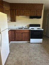 1224 E Manchester Rd in Spring Lake, NC - Building Photo - Building Photo