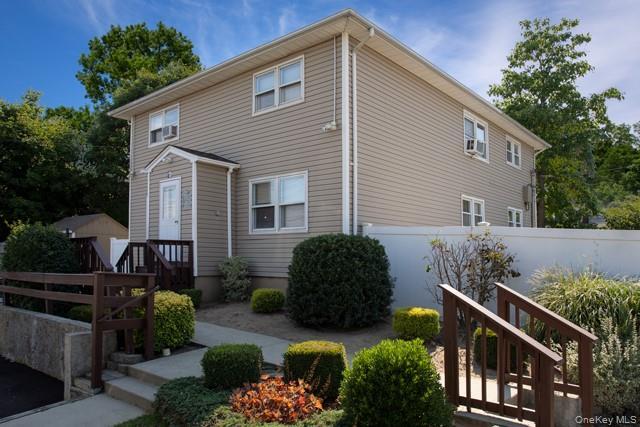 10 Laramie Rd