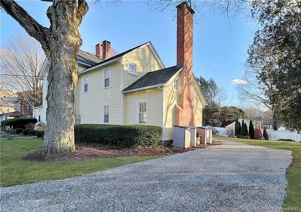 635 Stratfield Rd in Fairfield, CT - Building Photo