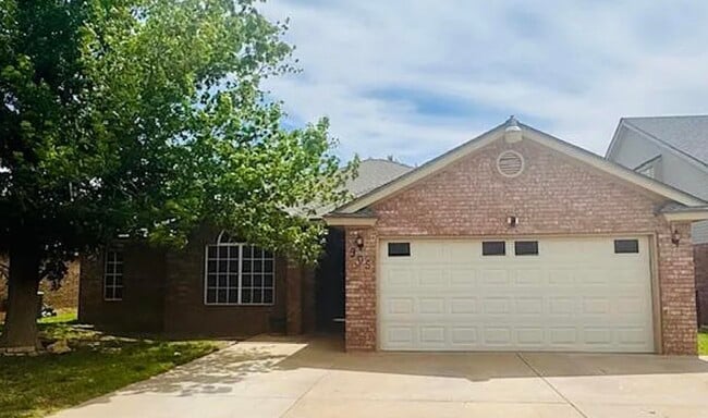 905 Kirby Ave in Lubbock, TX - Building Photo - Building Photo