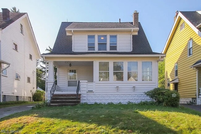 property at 12716 Thornhurst Ave