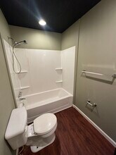 350 Jefferson St, Unit 1 in Rochester, PA - Foto de edificio - Building Photo