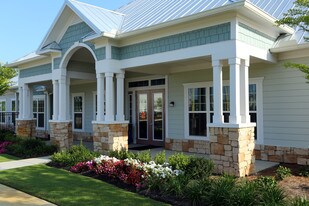 SoundSide Apartments in Fort Walton Beach, FL - Building Photo
