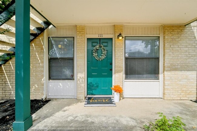 1624 Aquarena Springs Dr in San Marcos, TX - Building Photo - Building Photo