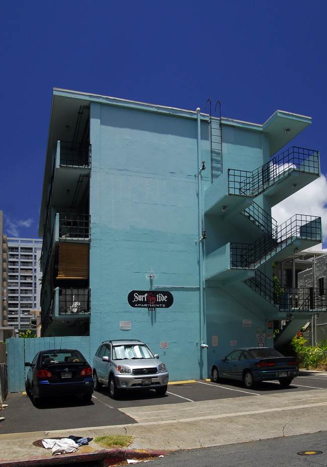 Surf Tide Apartments in Honolulu, HI - Building Photo - Building Photo