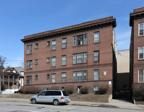 1941 Aldrich Ave S in Minneapolis, MN - Building Photo - Building Photo