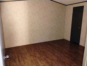 5427 Lake View Dr in Granbury, TX - Building Photo - Building Photo