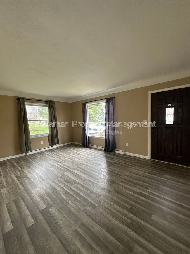 2909 Range St in Kalamazoo, MI - Building Photo - Building Photo