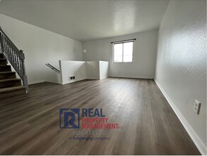 1215 Cottage Ave in Pocatello, ID - Building Photo - Building Photo