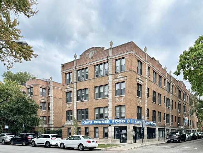property at 1361 W Estes Ave