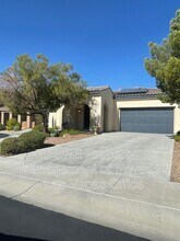 1128 Via Canale Dr in Henderson, NV - Building Photo - Building Photo