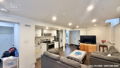 3278 Wilmar Cres in Mississauga, ON - Building Photo - Building Photo