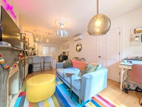 332 York St in Jersey City, NJ - Building Photo - Building Photo