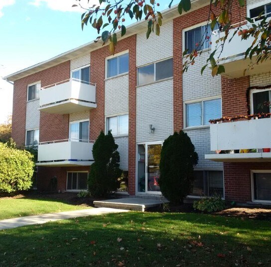 Speedvale Apartments in Guelph, ON - Building Photo - Building Photo