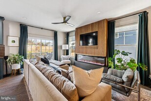 1333 Eastern Ave NE in Capitol Heights, MD - Building Photo