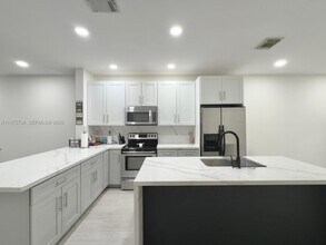 11269 SW 231st Ln in Miami, FL - Building Photo - Building Photo