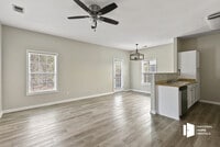 110 Whitton Ct photo'