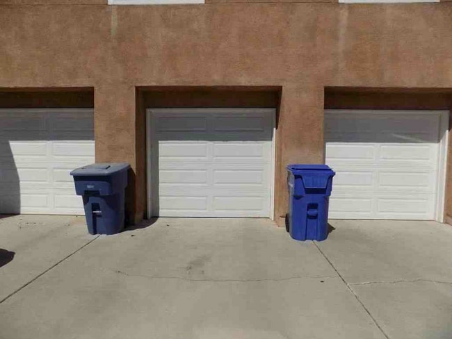 1013 Mineral Way in Socorro, NM - Building Photo - Building Photo