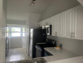 2920 SE 12th Rd in Homestead, FL - Building Photo - Building Photo