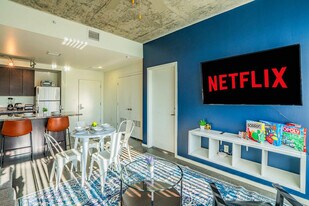 333 E Roosevelt St, Unit SI ID1388245P in Phoenix, AZ - Building Photo