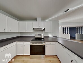 4004 Chinchilla Ave in Las Vegas, NV - Building Photo - Building Photo