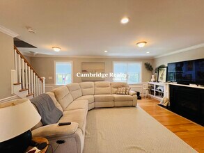 54 Albemarle Rd in Waltham, MA - Building Photo - Building Photo