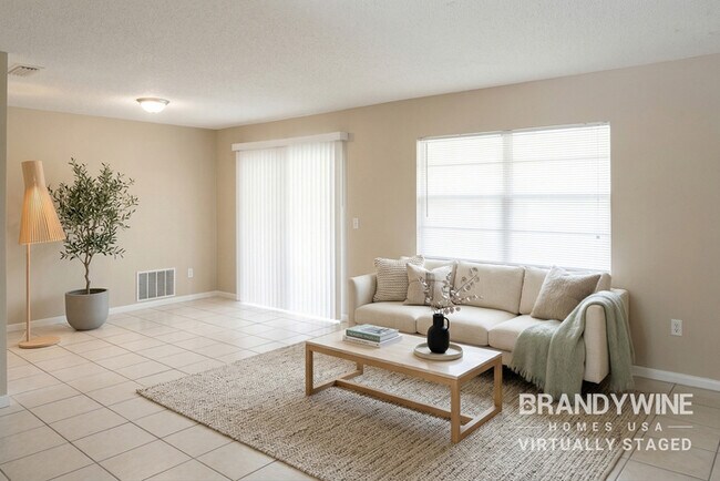 6433 Sardina Blvd in Orlando, FL - Foto de edificio - Building Photo