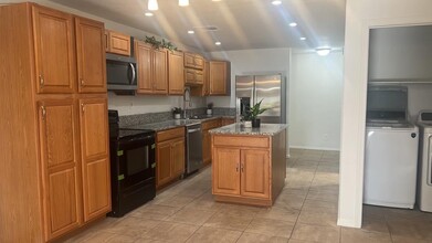 706 N Arbor Ave in Casa Grande, AZ - Building Photo - Building Photo