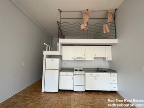 61 Brookline Ave, Unit 316 in Boston, MA - Building Photo - Building Photo