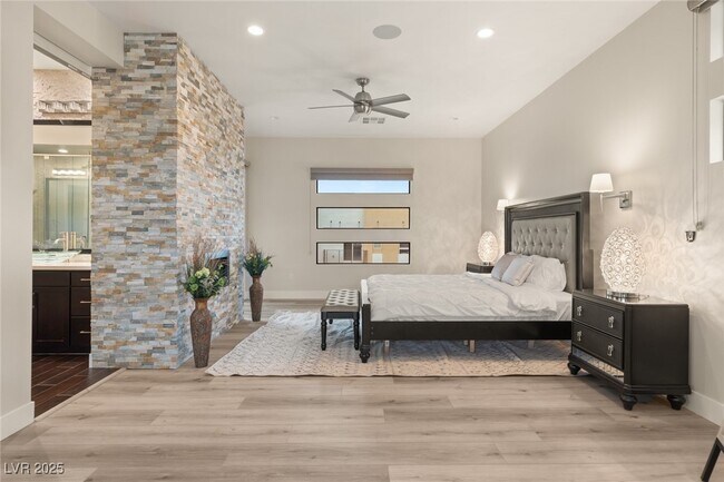 74 Pristine Glen St in Las Vegas, NV - Foto de edificio - Building Photo